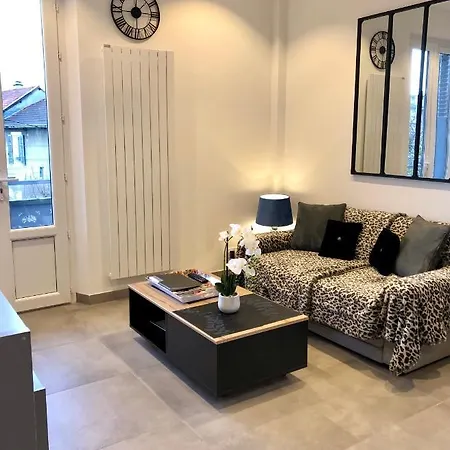 La Maison D'alice * Εξ Λε Μπαν